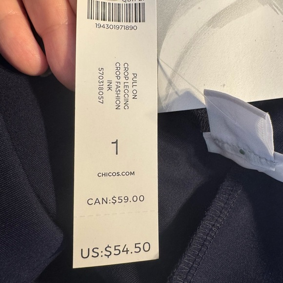 NWT Chico's Elegant Black Tailored Crop Leggings SIZE: 4 #9 - Picture 12 of 12